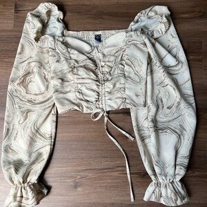 Cropped long sleeve from Windsor